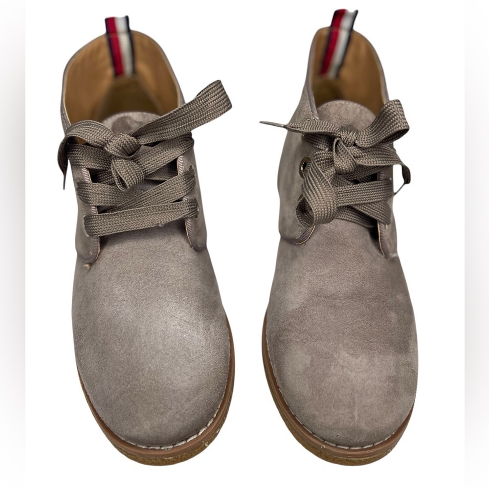 Tommy Hilfiger Taupe Suede Balbina Lace Up Ankle Chukka Casual Boots Size 8.5